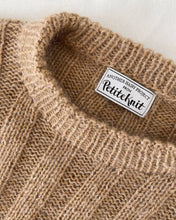 Indlæs billede til gallerivisning Opskrift PetiteKnit Striber på langs sweater (sælges kun ved tilkøb af garn)
