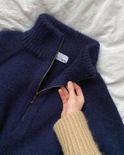 Indlæs billede til gallerivisning Opskrift PetiteKnit Zipper sweater - Herre (sælges kun ved tilkøb af garn)
